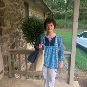 Meet your Posher, Tena